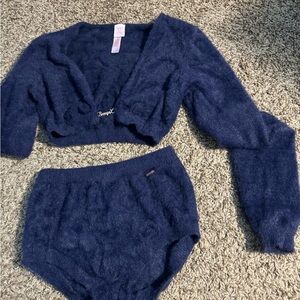 Cozy Blue Intimate Set